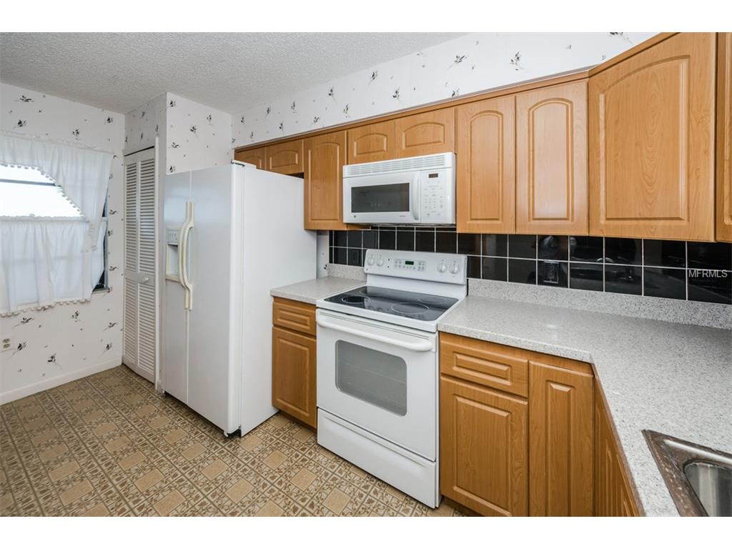 2530 Gary Cir #304