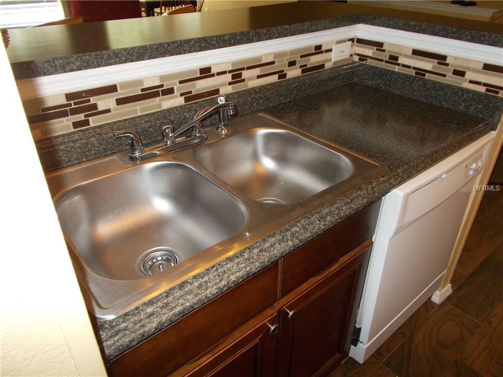 4125 Oak Canopy Ct 910 #910