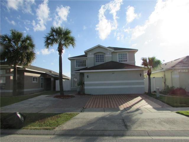 3211 Brewster Dr