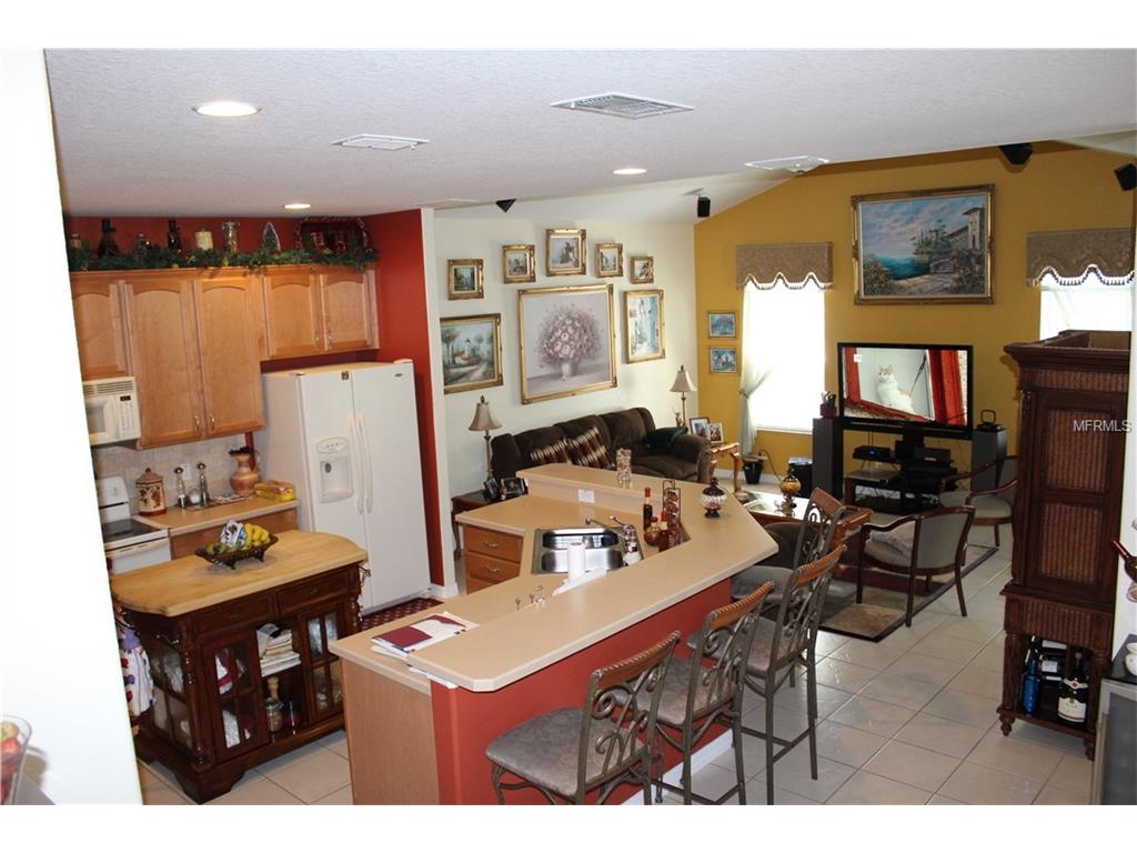 For Sale: 1006 Whirlaway Dr Kissimmee, FL 34744