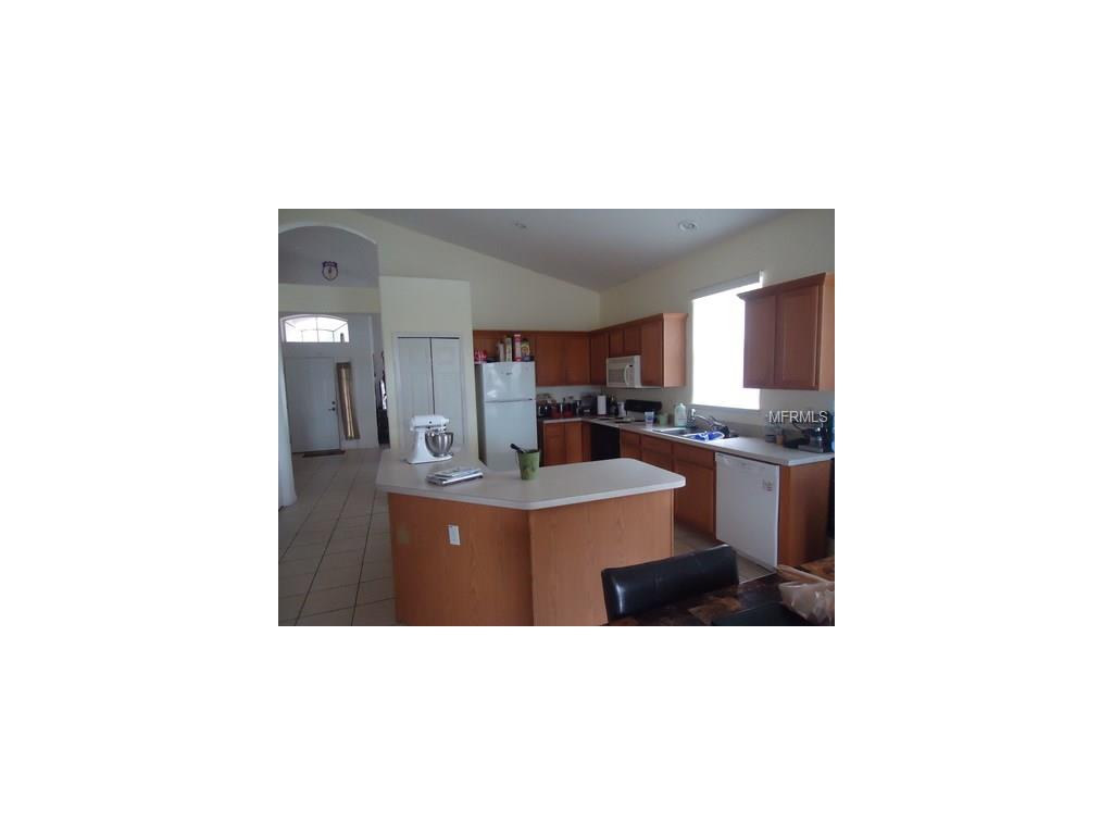 For Sale: 2570 The Oaks Blvd Kissimmee, FL 34746