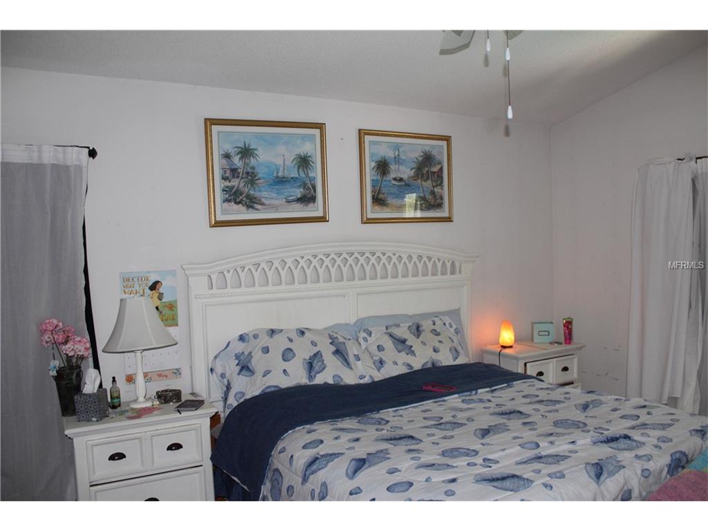 For Sale: 569 Eagle Pointe S Kissimmee, FL 34746