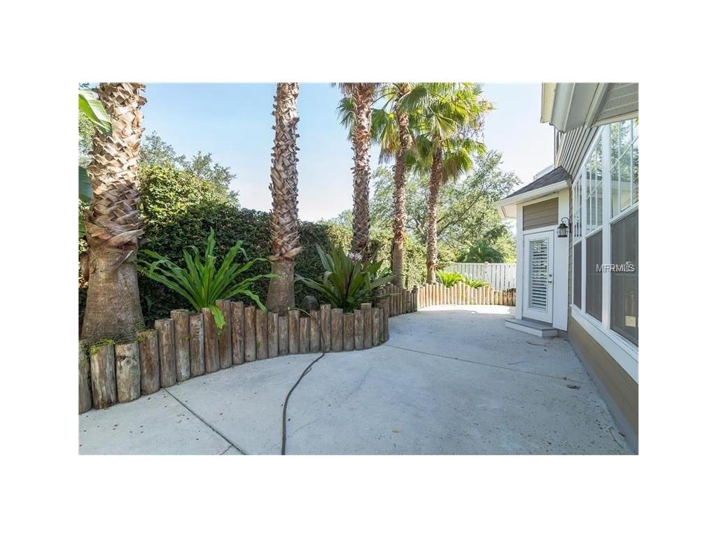 620 Wisteria Ln