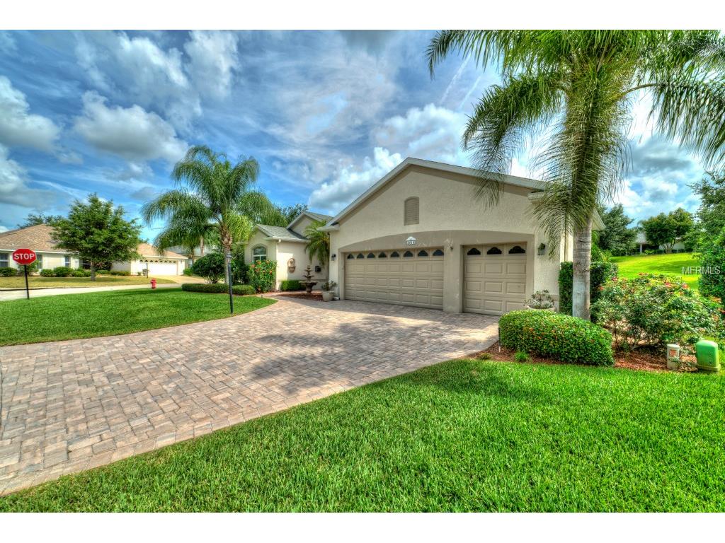 For Sale: 4415 Nottoway Dr Leesburg, FL 34748