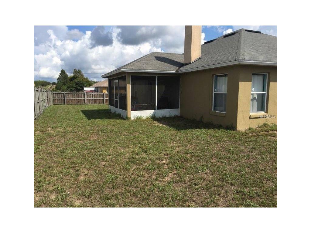 4038 Lake Bluff Dr