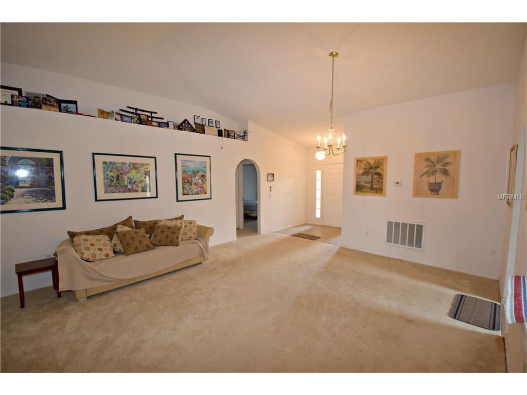 1682 Ridgemoor Dr