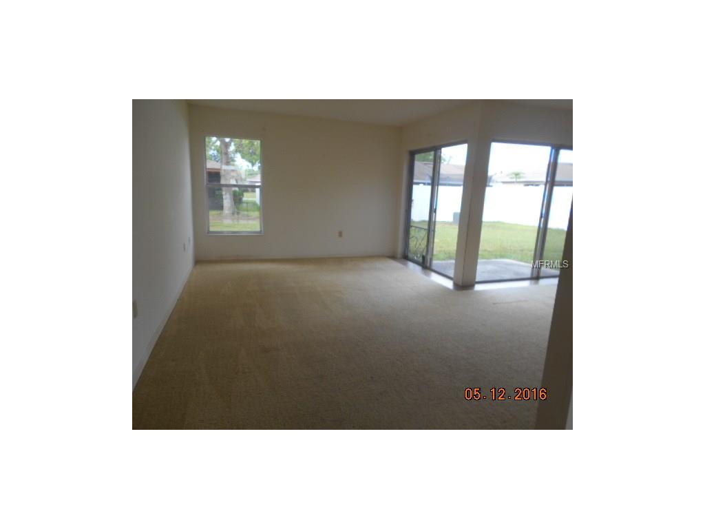 449 Ball Ct, Kissimmee FL 34759