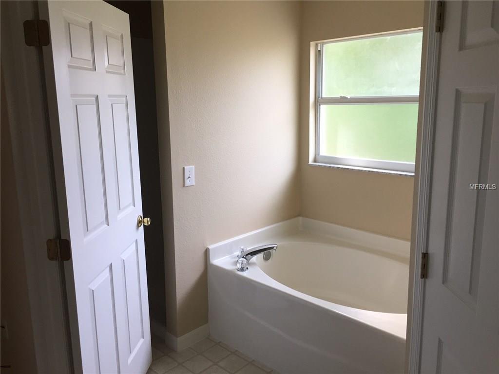 For Sale: 708 Robin Ct Kissimmee, FL 34759