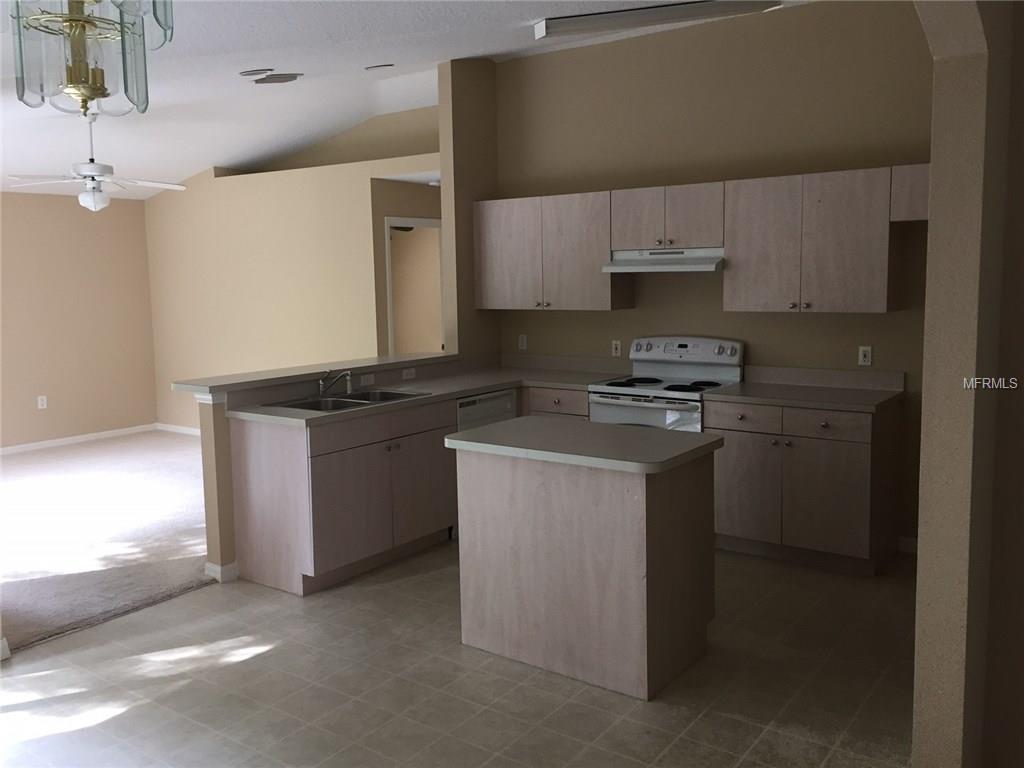 For Sale: 708 Robin Ct Kissimmee, FL 34759
