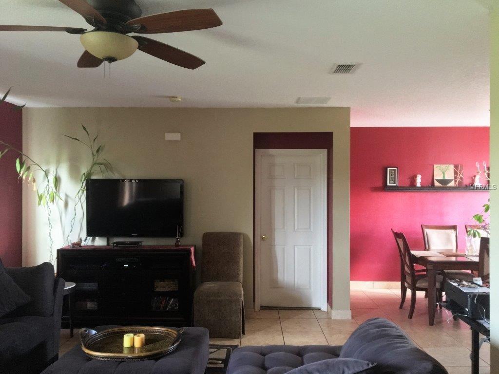 853 Colville Dr