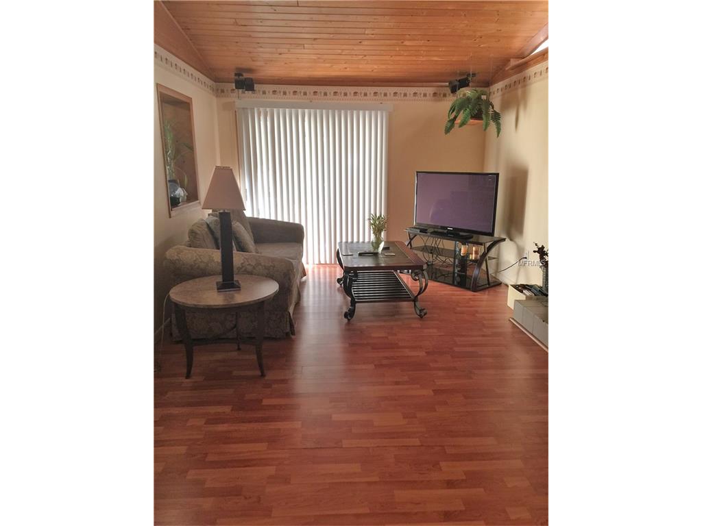 1209 Willow Creek Rd