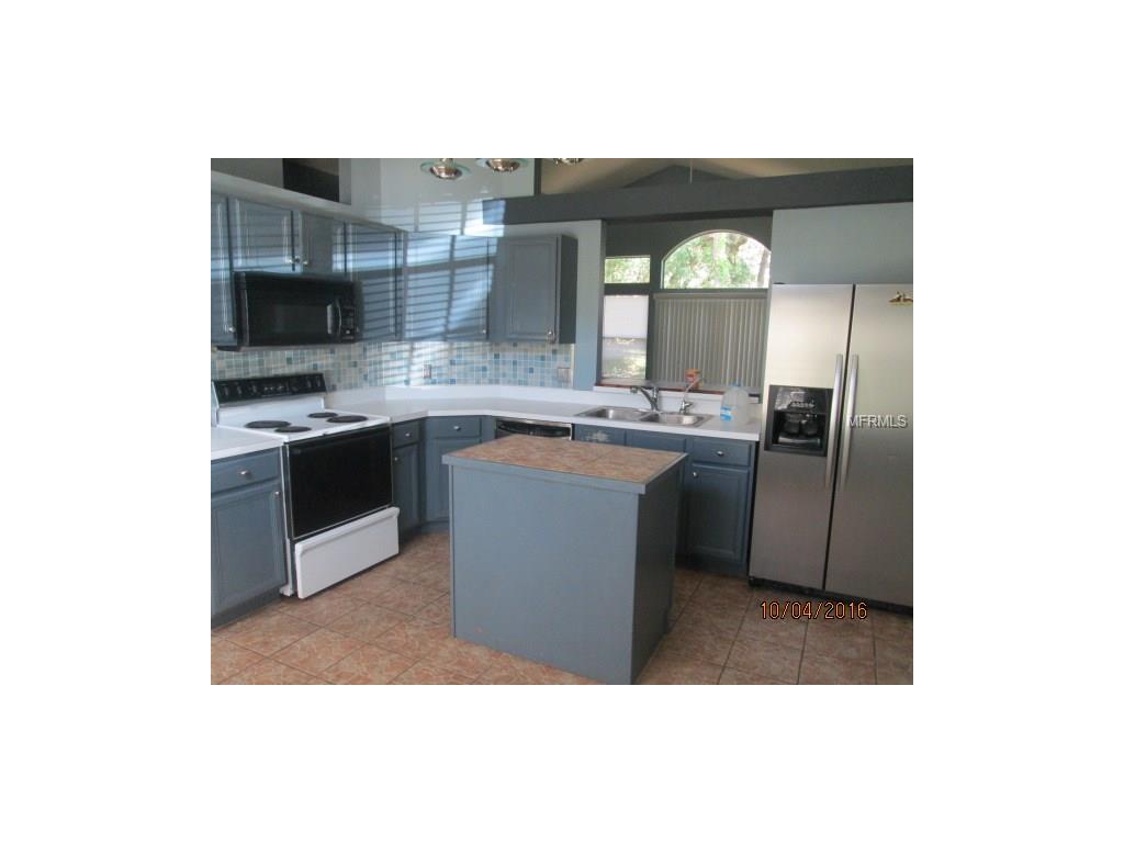718 Satin Leaf Cir