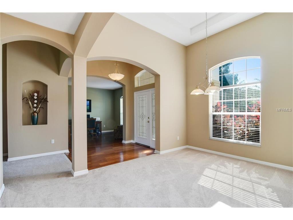 13206 Fox Glove St