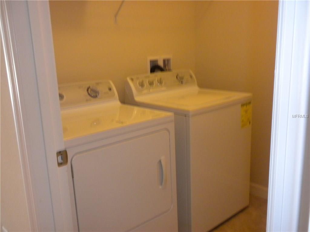 1311 Scarlet Oak Loop