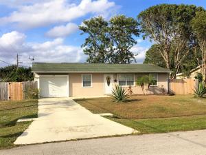 879 SW Canary Ter