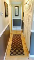 798 SW Belmont Cir