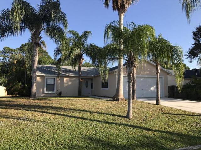 1557 SW Jacksonville Ave