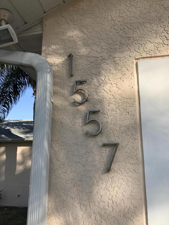 1557 SW Jacksonville Ave