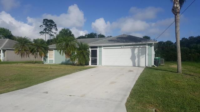 1302 SW Parma Ave