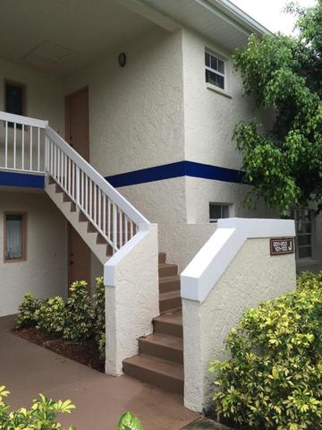 1510 SE Royal Green Cir #203