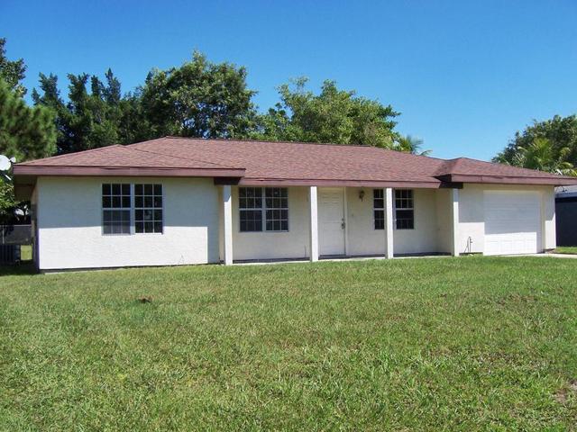 1510 SE Royal Green Cir #203