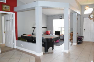 For Sale: 374 SW North Quick Cir Port Saint Lucie, FL 34953