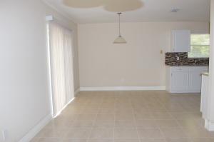 For Sale: 353 SW Bridgeport Dr Port Saint Lucie, FL 34953