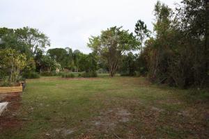 2341 SW Fern Cir