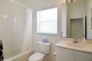 317 NW Alana Ave, Port Saint Lucie FL 34986