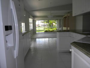For Sale: 1302 NW Bentley Cir #APT B Port Saint Lucie, FL 34986