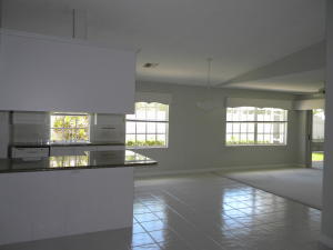 For Sale: 1302 NW Bentley Cir #APT B Port Saint Lucie, FL 34986