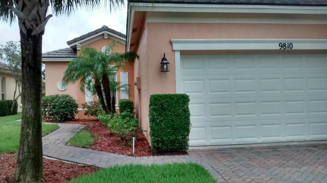 10033 SW Brookgreen Dr