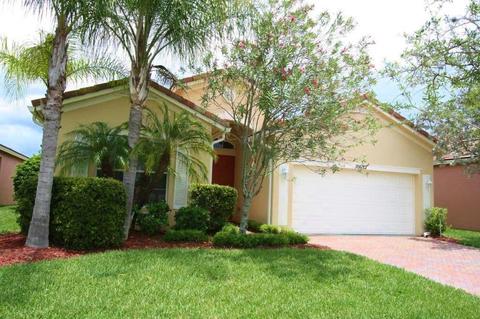 10033 SW Brookgreen Dr