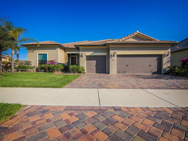 4902 SW Bimini Cir