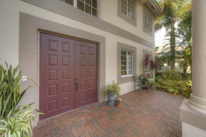 4482 SW Long Bay Dr