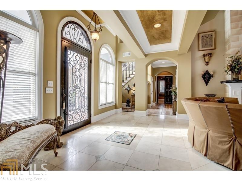615 Elizabeth Oak Ct