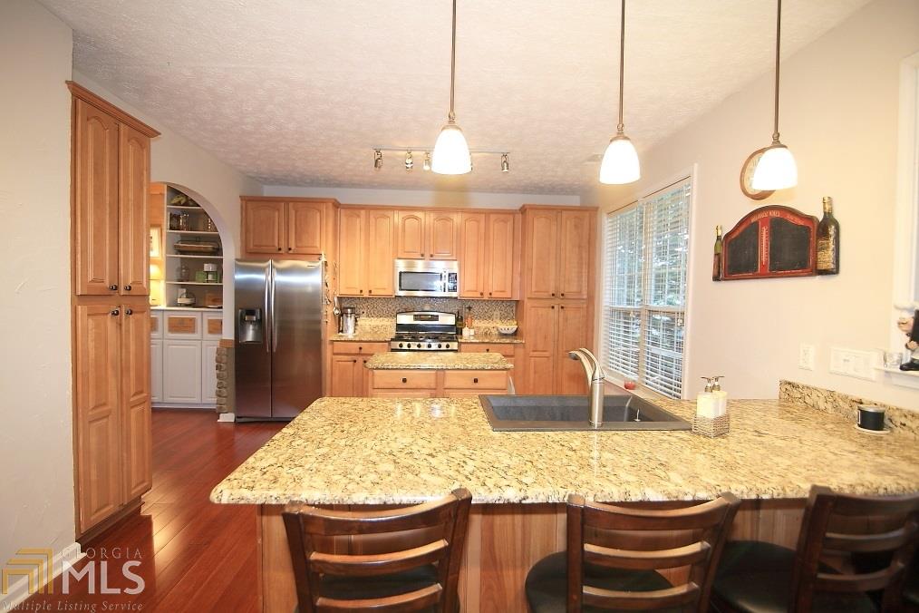1835 Waverly Glen Dr