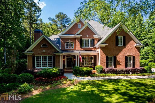 135 White Columns Dr