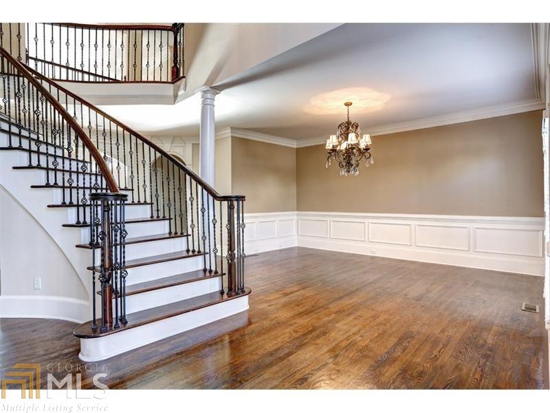 210 N Esplanade #95