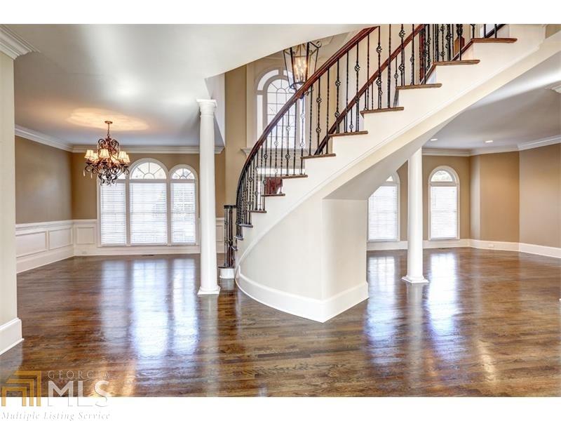 210 N Esplanade #95