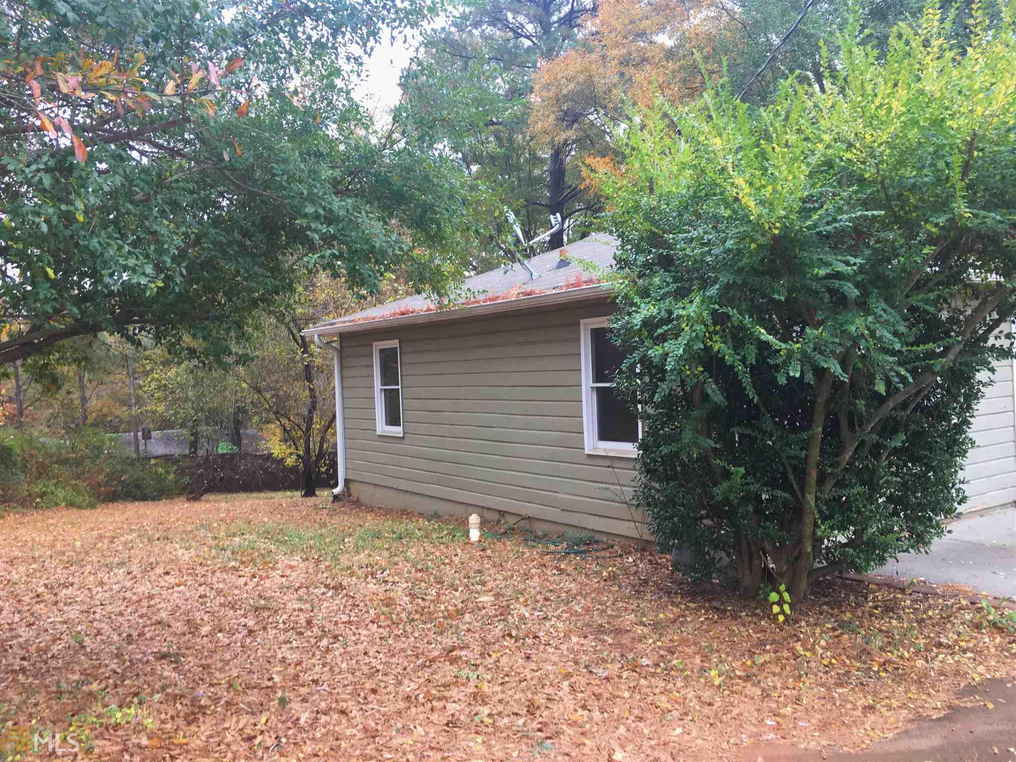 114 SE Carnes Dr