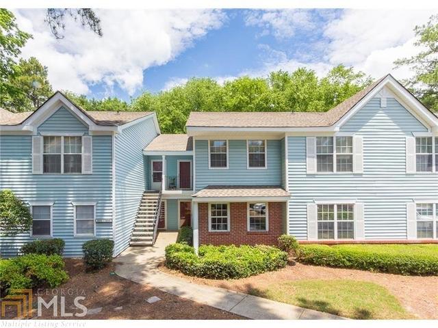 136 Sterling Ct