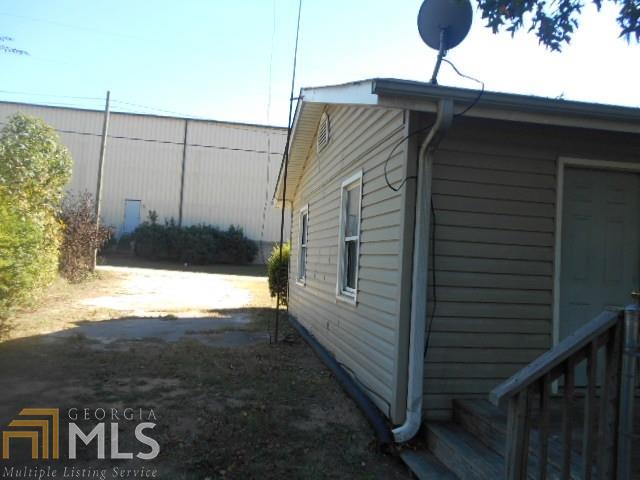 1890 Terry Dr