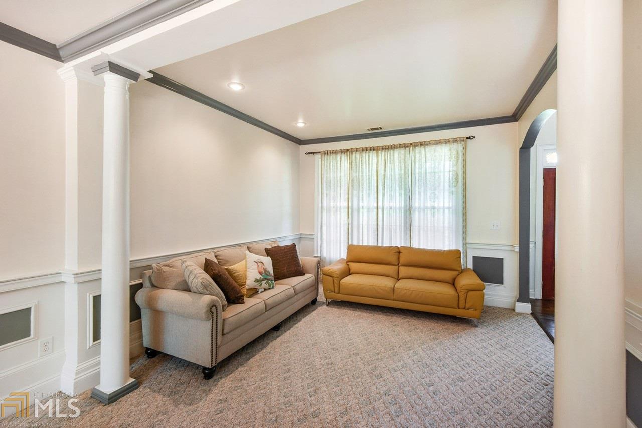 1550 Woodberry Run Dr