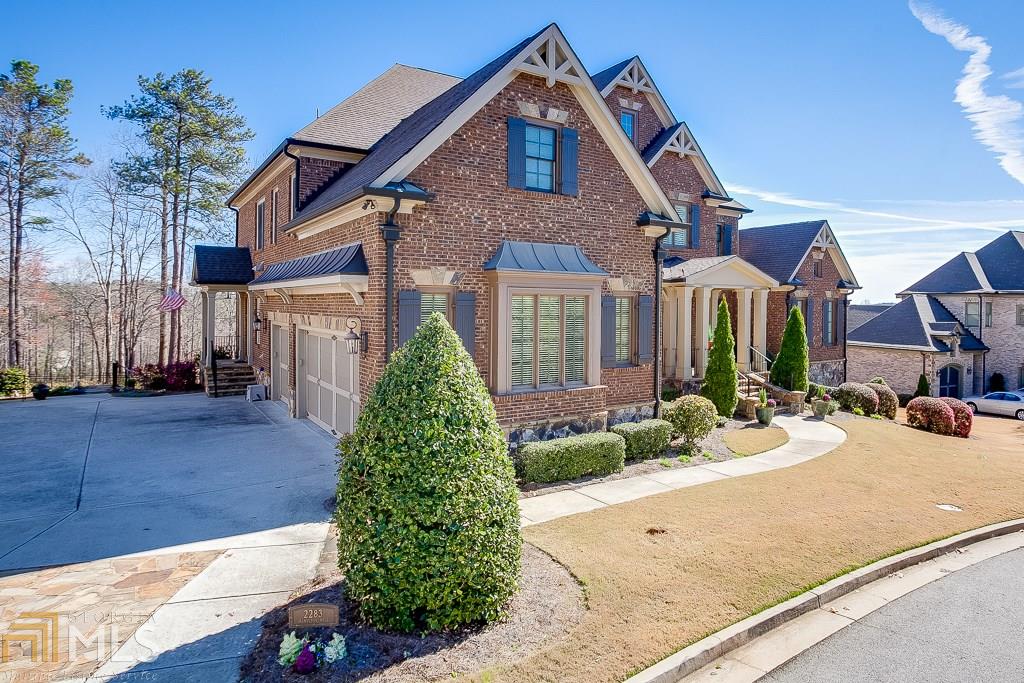 2525 Weber Heights Way