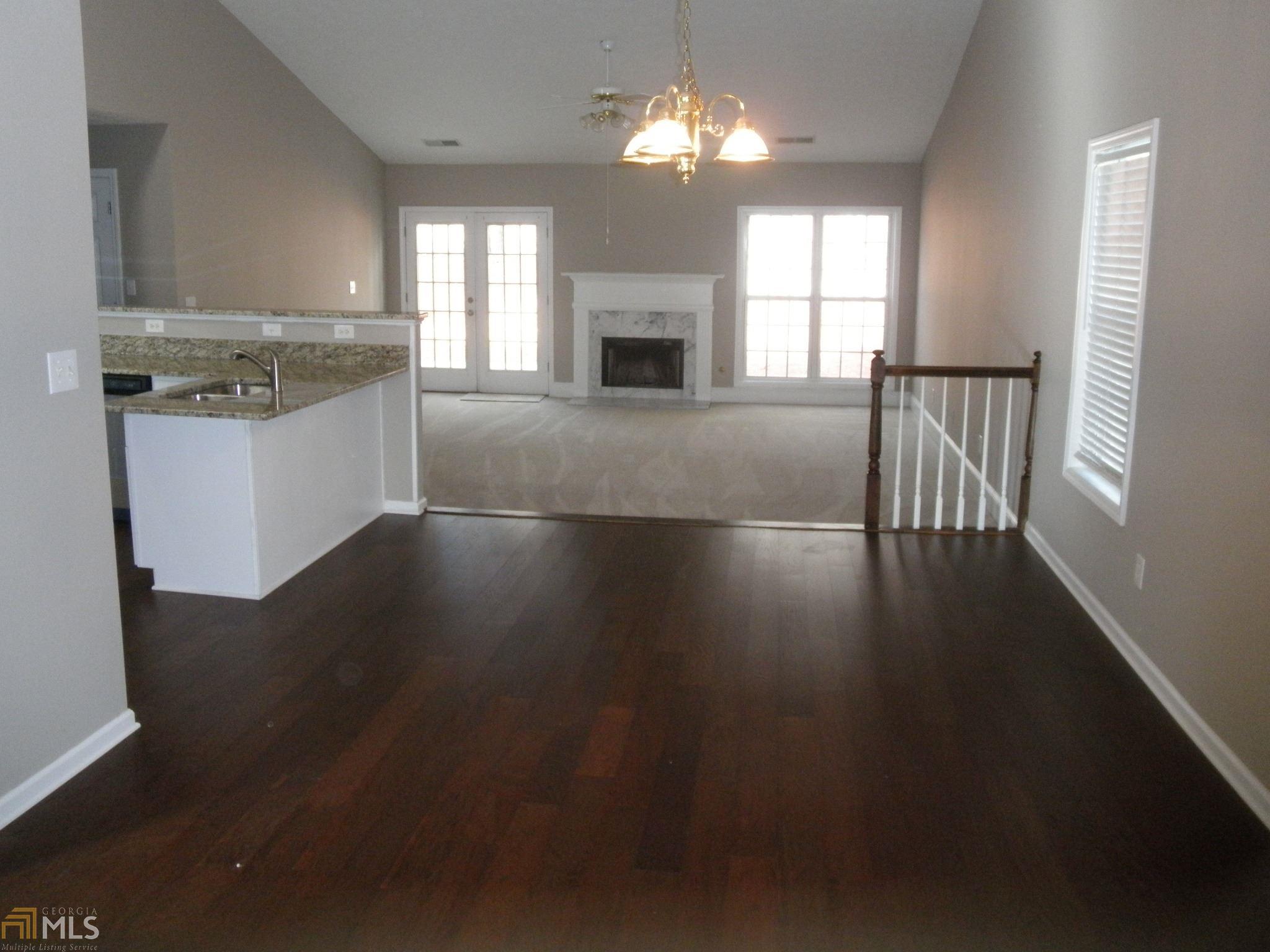 1439 Fairdale Ct