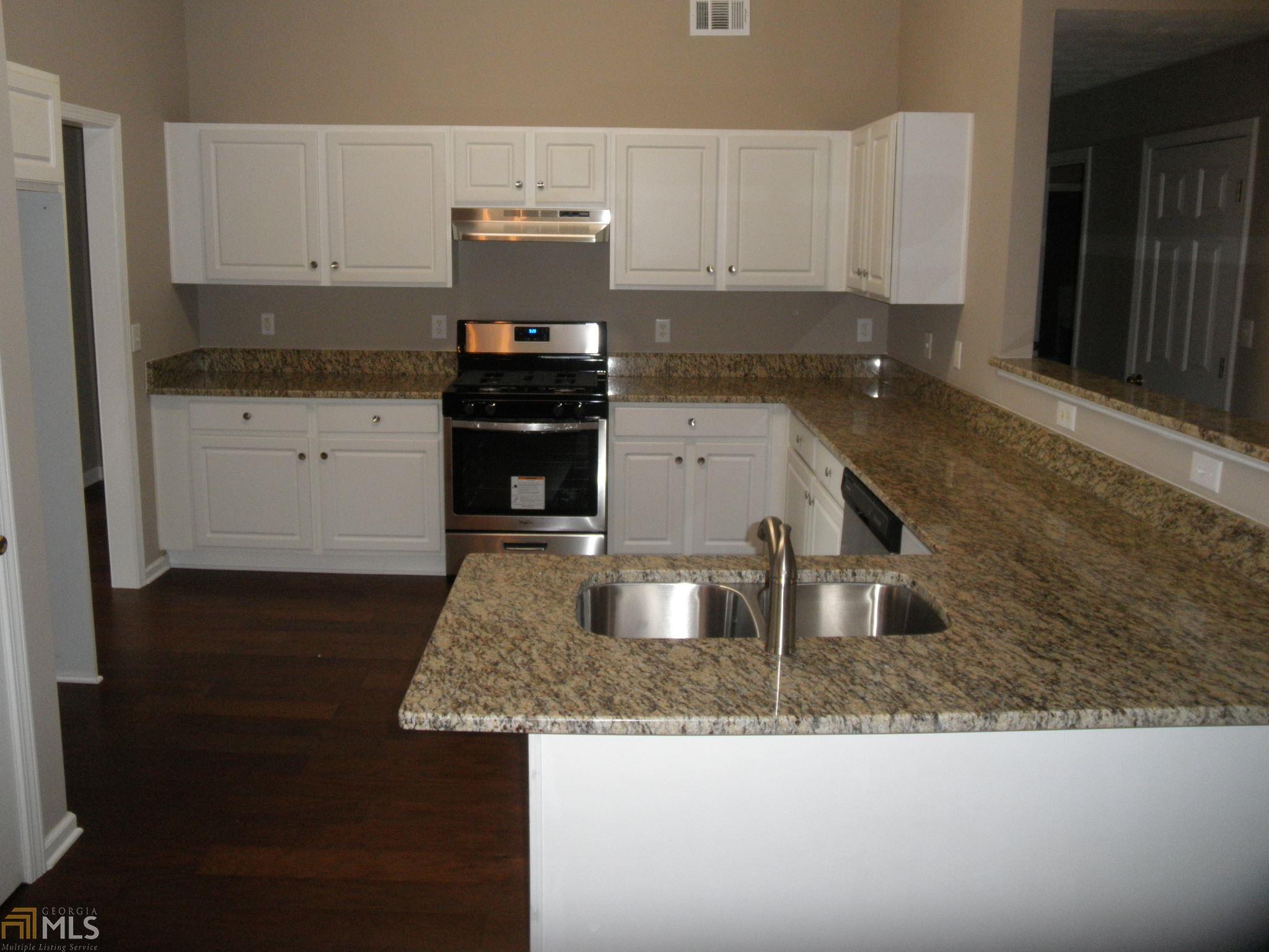 1439 Fairdale Ct
