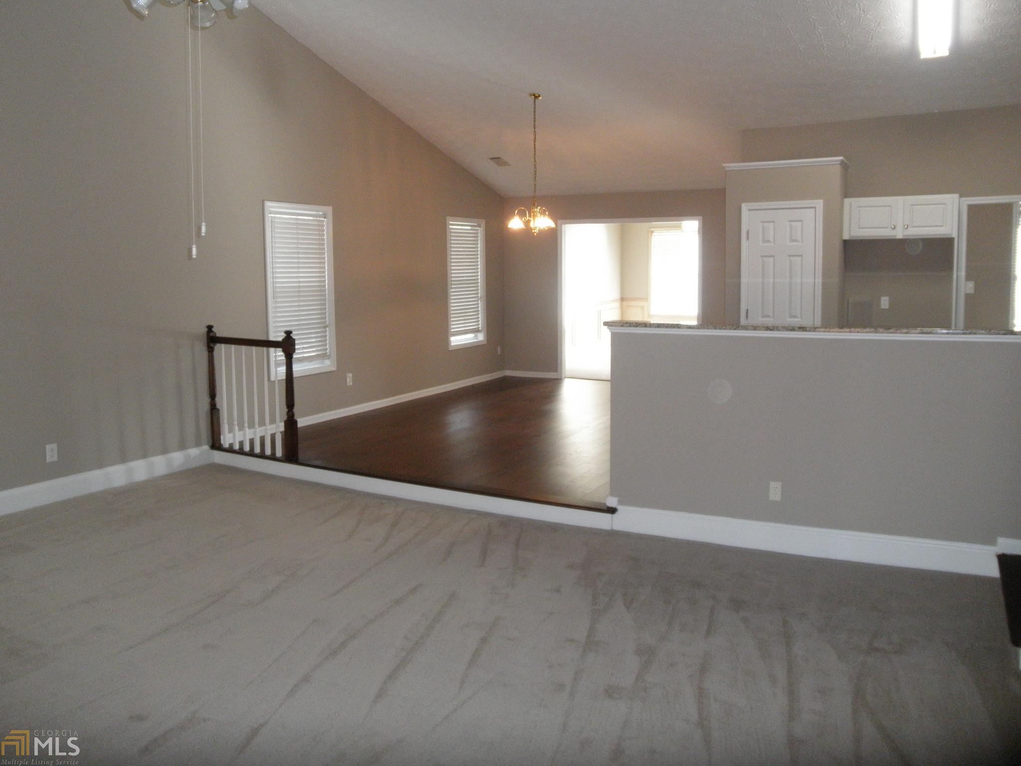 1439 Fairdale Ct