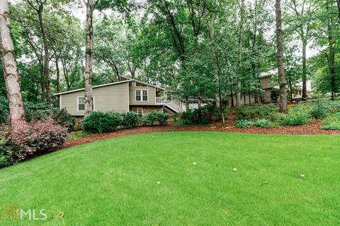 3040 Rivermont Pkwy