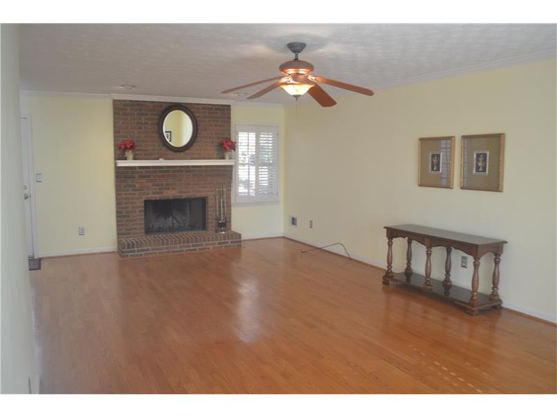 431 Shore Dr